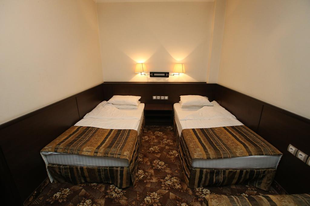 & Restaurant The House Hotel 2*